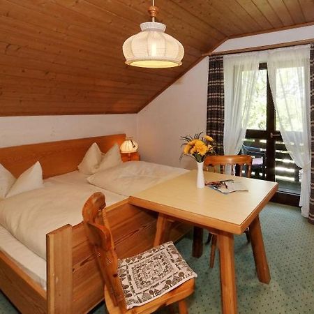 Hotel Haus Jupp Zandt Esterno foto