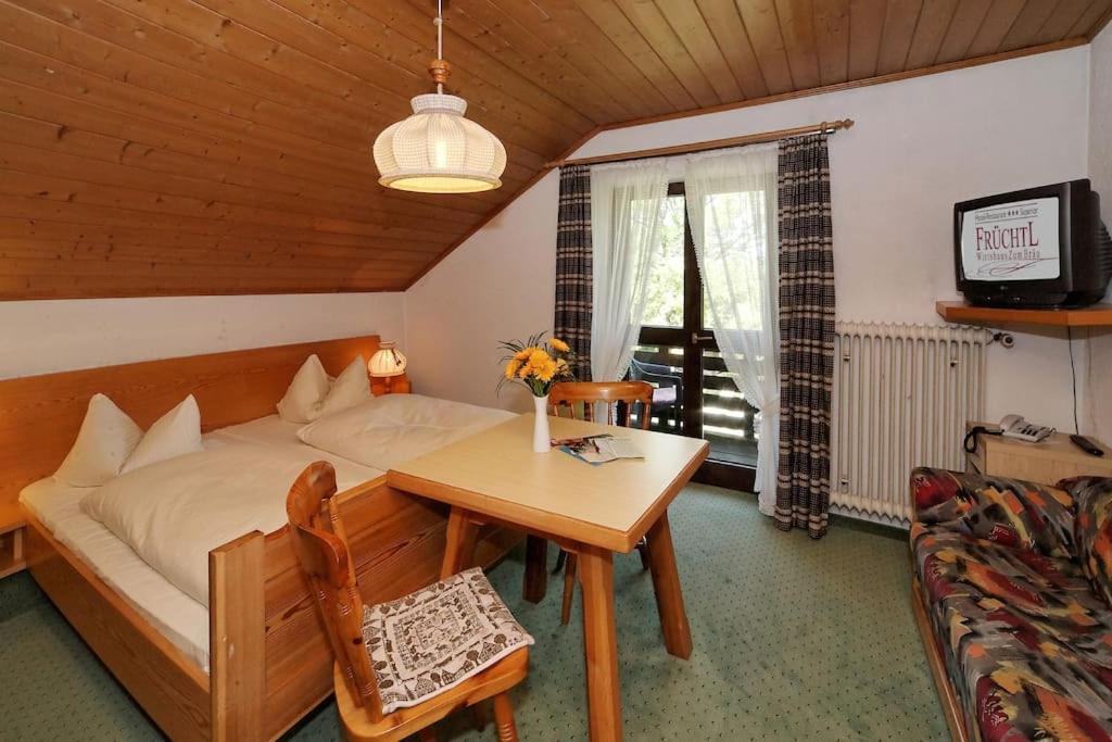 Hotel Haus Jupp Zandt Esterno foto